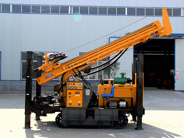 Equipment view from company materials; confirm the offered model configuration.